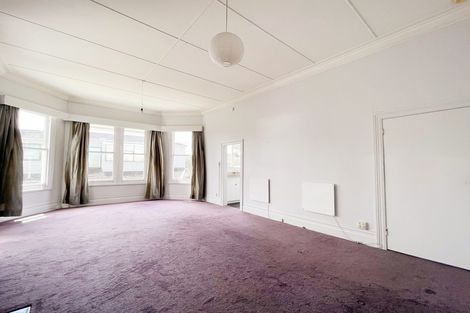 Photo of property in 2/1 Heathglen Place, Bayview, Auckland, 0629