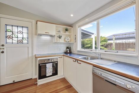 Photo of property in 83 Lonsdale Street, New Brighton, Christchurch, 8083