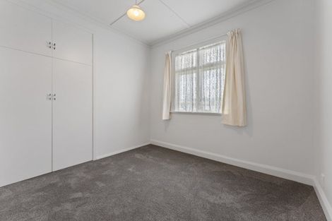 Photo of property in 37 Keepa Street, Levin, 5510