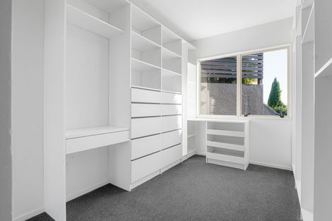 Photo of property in 10 Strata View, Western Heights, Hamilton, 3200