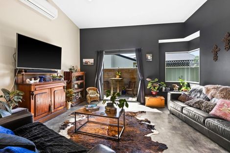 Photo of property in 9 Chelsea Drive, Taradale, Napier, 4112