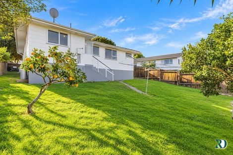 Photo of property in 38 Sunline Avenue, Massey, Auckland, 0614