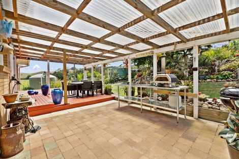 Photo of property in 1998 State Highway 1, Whakapara, Hikurangi, 0182