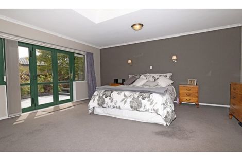 Photo of property in 5 Hoya Court, Henderson, Auckland, 0610