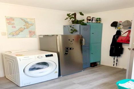 Photo of property in 73 Wallath Road, Westown, New Plymouth, 4310