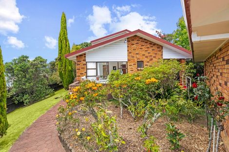 Photo of property in 163 Chelsea View Drive, Chatswood, Auckland, 0626