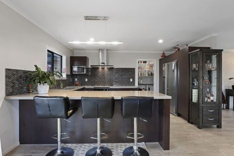 Photo of property in 8 Chalgrove Road, Huntington, Hamilton, 3210