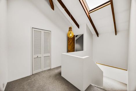 Photo of property in 24 Whitby Crescent, Mairangi Bay, Auckland, 0630