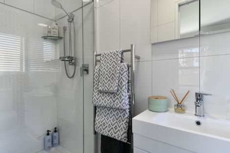 Photo of property in 4 Rutherford Street, Otumoetai, Tauranga, 3110