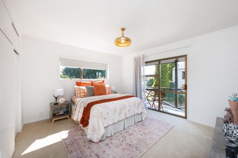 Photo of property in 59 Waterloo Crescent, Hokowhitu, Palmerston North, 4410