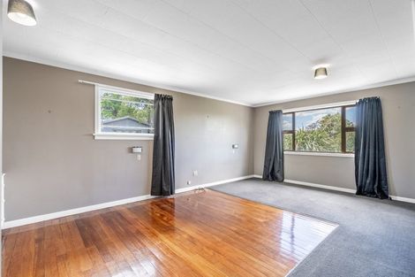 Photo of property in 49 Ferry Road, West Plains, Invercargill, 9879