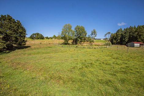 Photo of property in 12 Willow Lane, Maungaturoto, 0588