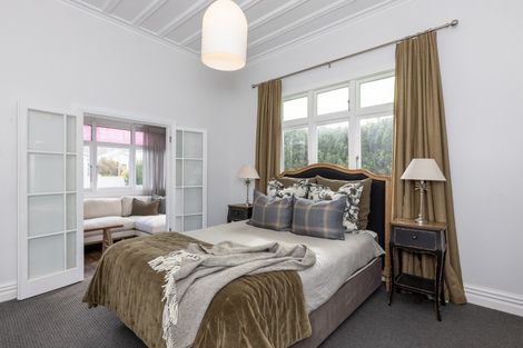 Photo of property in 10 Mcvay Street, Napier South, Napier, 4110