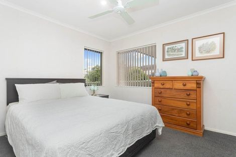 Photo of property in 23 Highfields Terrace, Henderson, Auckland, 0612