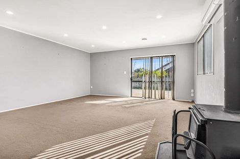 Photo of property in 46 Odlin Crescent, Nawton, Hamilton, 3200