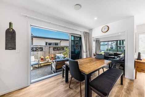 Photo of property in 15 Makete Crescent, Hobsonville, Auckland, 0618