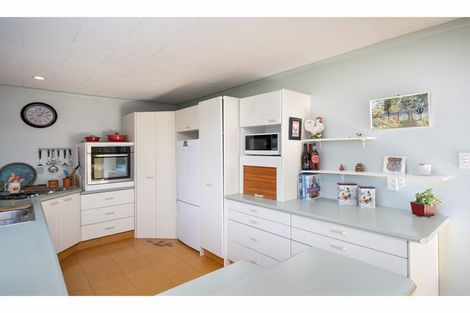 Photo of property in 154 Hendersons Road, Hoon Hay, Christchurch, 8025