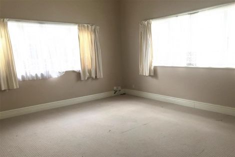 Photo of property in 10 Fifth Avenue, Mount Albert, Auckland, 1025