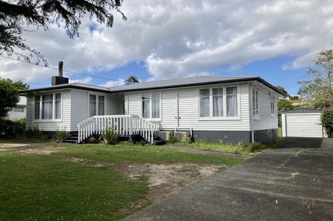 Photo of property in 318 Swanson Road, Henderson, Auckland, 0610