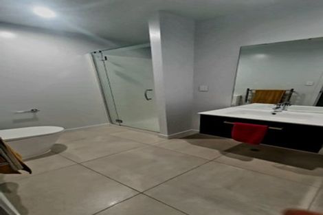 Photo of property in Frank Sargeson Apts, 202/74 Anzac Street, Takapuna, Auckland, 0622