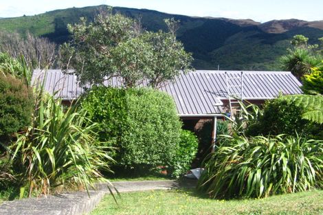 Photo of property in 179 Orangi Kaupapa Road, Northland, Wellington, 6012