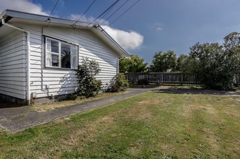 Photo of property in 39 Gray Avenue, Paraparaumu Beach, Paraparaumu, 5032