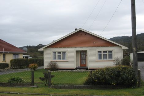 Photo of property in 44 Inverness Street, Dunollie, Runanga, 7803