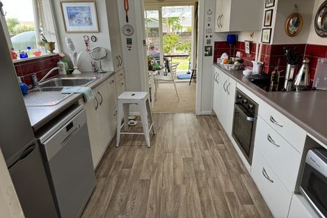 Photo of property in 50b Hatton Road, Orewa, 0931