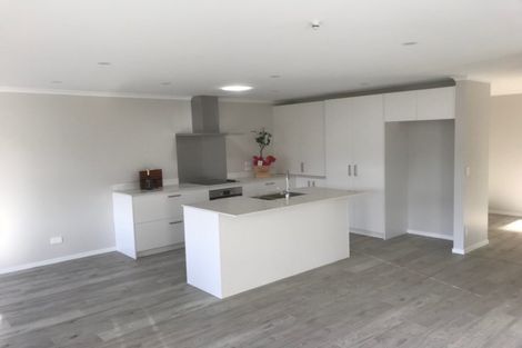 Photo of property in 120 Matua Road, Huapai, Kumeu, 0810