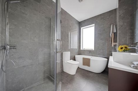 Photo of property in 25 Pipi Crescent, Tuakau, 2121