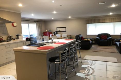 Photo of property in 3 Amapur Place, Flat Bush, Auckland, 2019