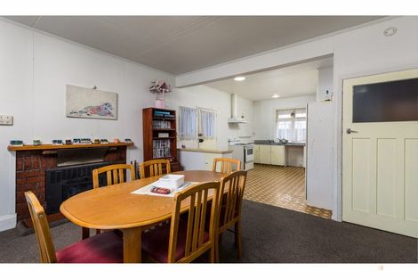 Photo of property in 49 Shearman Street, Waimate, 7924