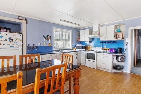 Photo of property in 8 Massey Street, Waimate, 7924