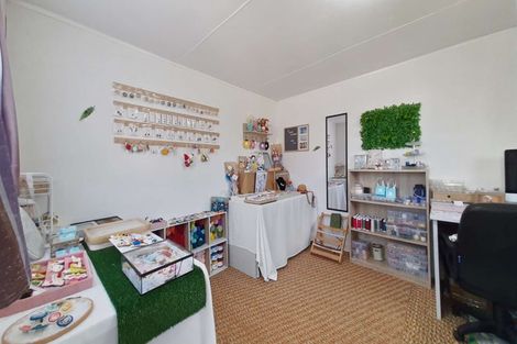 Photo of property in 27 Browning Crescent, Owhata, Rotorua, 3010