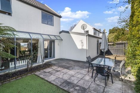 Photo of property in 2/44 London Street, Richmond, Christchurch, 8013