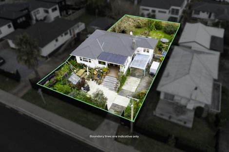 Photo of property in 6 Tonkin Drive, Sunnynook, Auckland, 0620