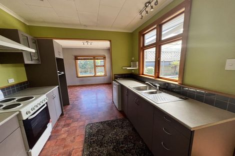 Photo of property in 33 Neill Street, Hornby, Christchurch, 8042