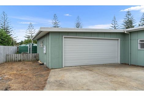 Photo of property in 3 Bodan Lane, Mangawhai Heads, Mangawhai, 0505