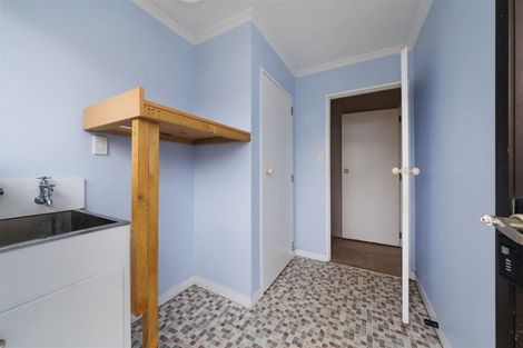 Photo of property in 8 Coromandel Court, Roslyn, Palmerston North, 4414