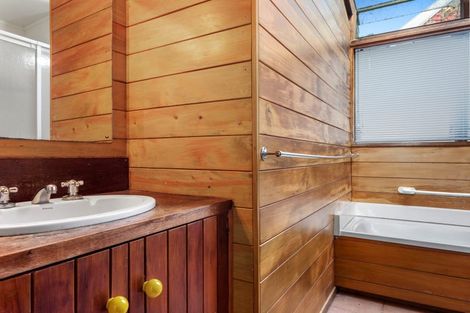 Photo of property in 306 Tablelands Road, Tirohanga, Opotiki, 3197