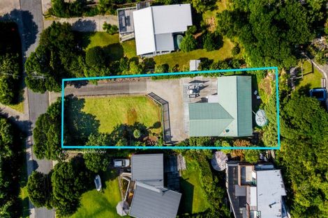 Photo of property in 3 Edwin Mitchelson Road, Muriwai, Waimauku, 0881