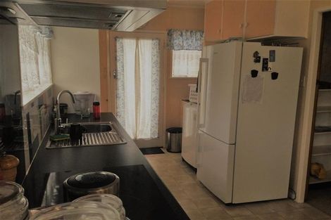 Photo of property in 2/5 Leicester Street, Stoke, Nelson, 7011