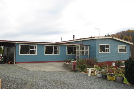 Photo of property in 4 Hill Street, Lawrence, 9532