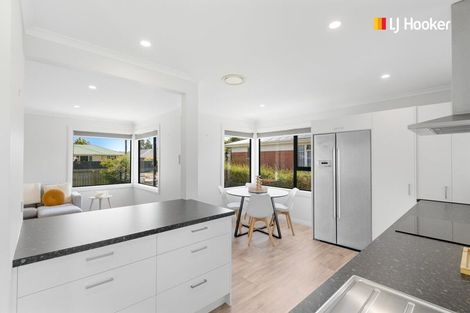 Photo of property in 39 Tay Street, Mosgiel, 9024