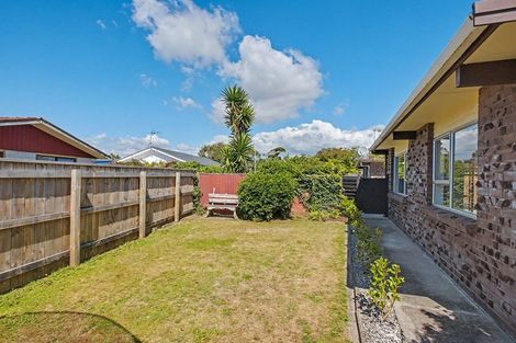 Photo of property in 95b Eatwell Avenue, Paraparaumu Beach, Paraparaumu, 5032