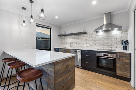 Photo of property in 35 Te Ranga Memorial Drive, Pyes Pa, Tauranga, 3112