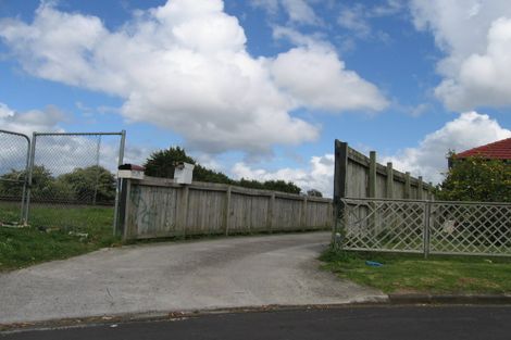 Photo of property in 1/2 Portage Road, Papatoetoe, Auckland, 2025