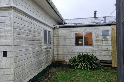 Photo of property in 27 Parrs Road, Hurworth, New Plymouth, 4371