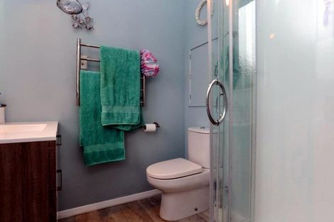 Photo of property in 1407 Caroline Road, Mayfair, Hastings, 4122