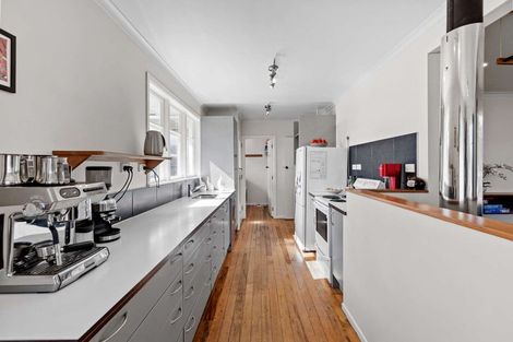 Photo of property in 71 Kettle Avenue, Awapuni, Palmerston North, 4412